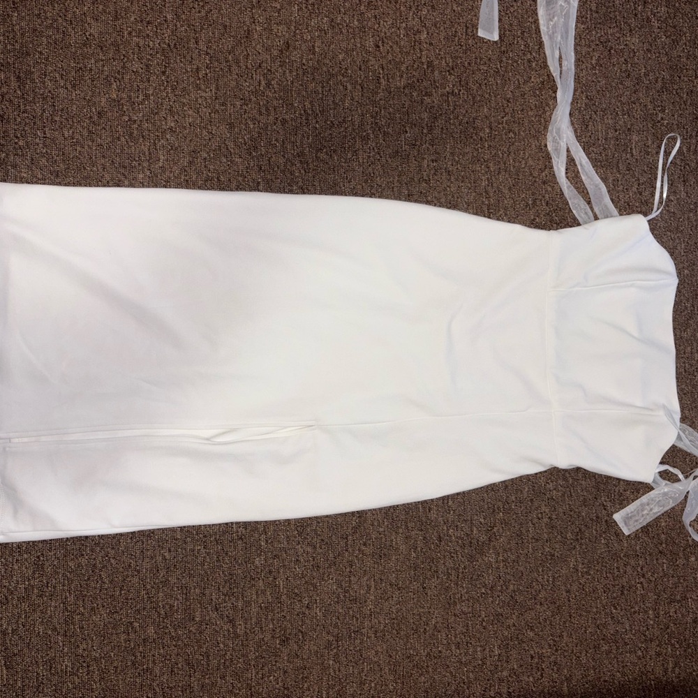 Lulu's Chic White Midi Bow Dress